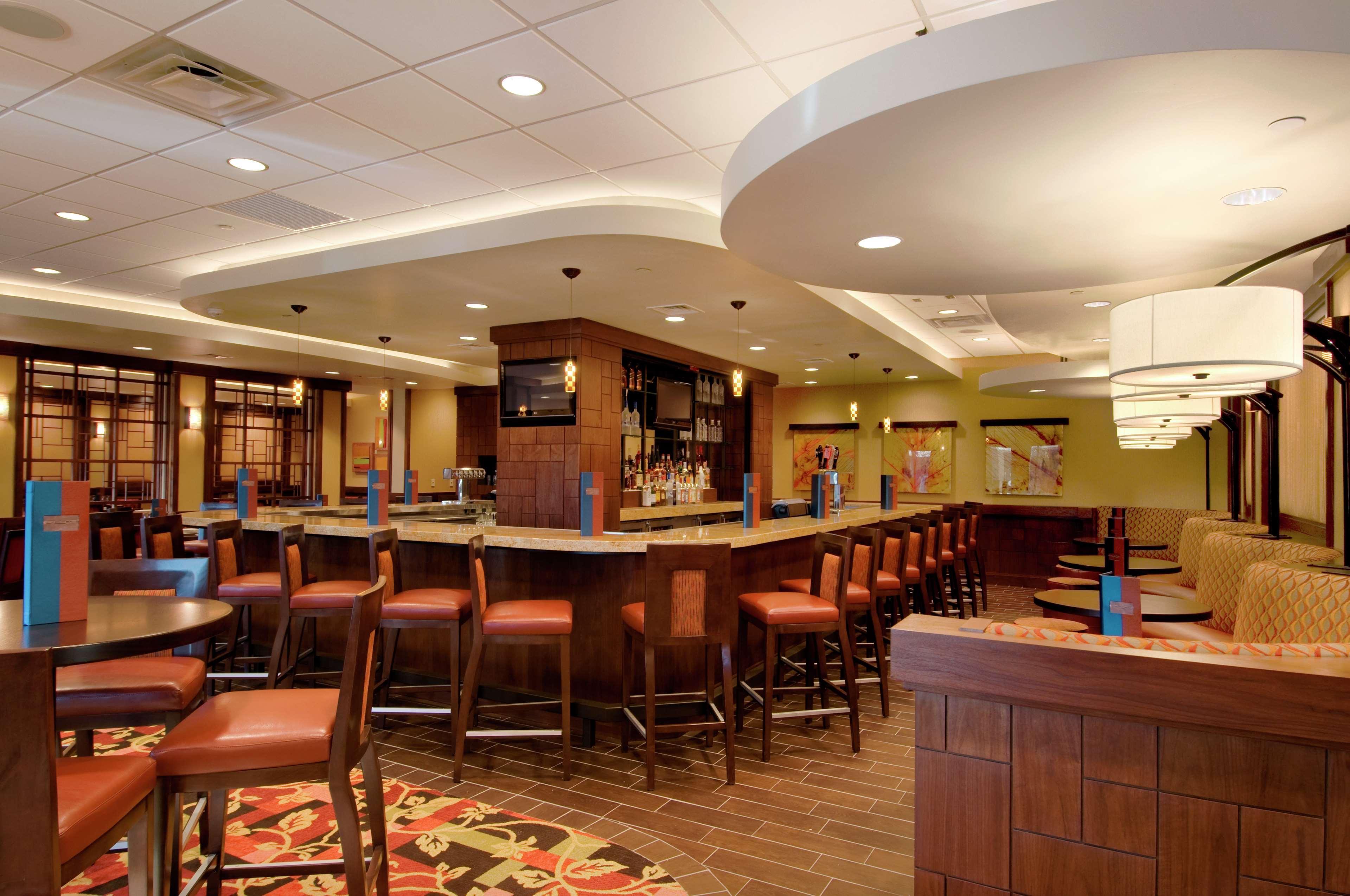 ฮิลตั้นลองไอซ์แลนด์/ฮันทิงตั้น โฮเต็ล Hotel เมลวิลล์ ร้านอาหาร รูปภาพ